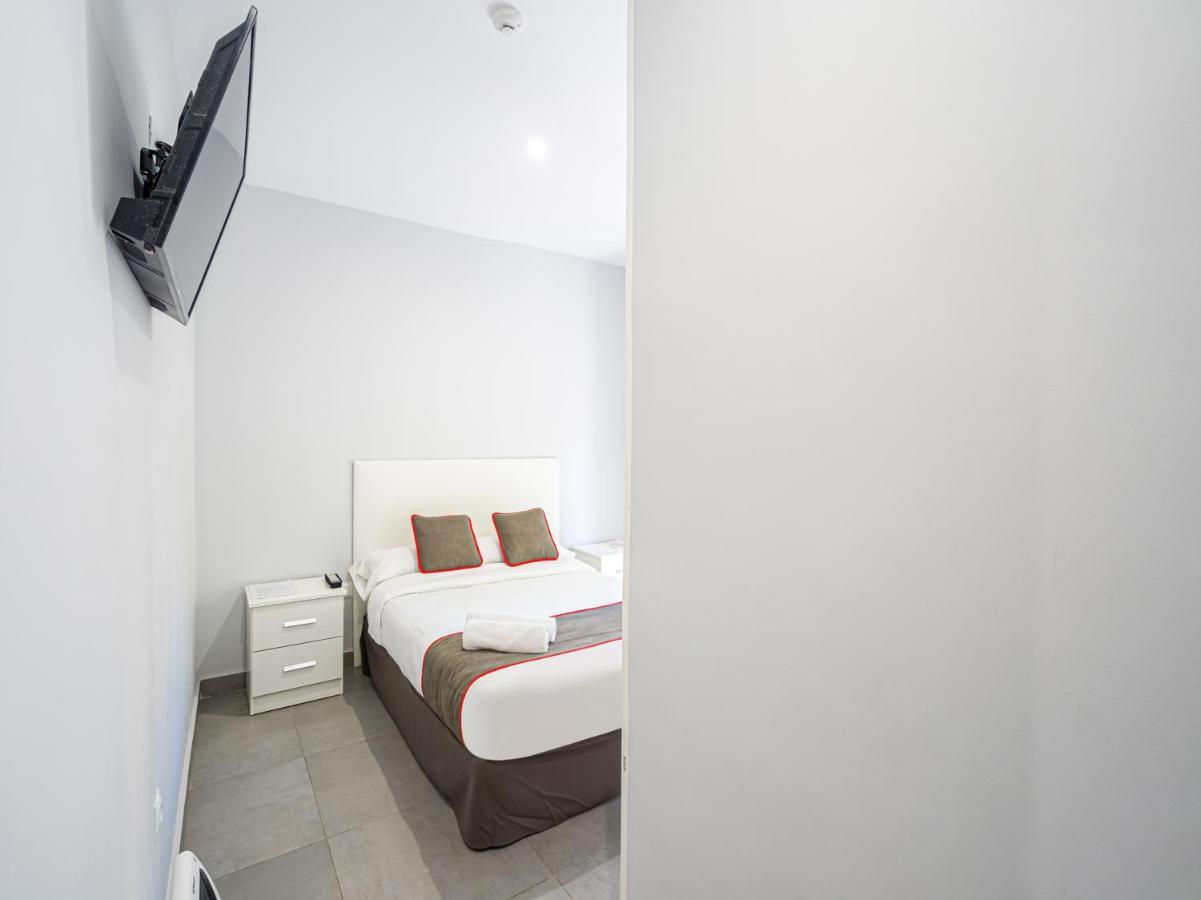 Hostal Jireh Alicante Exterior photo