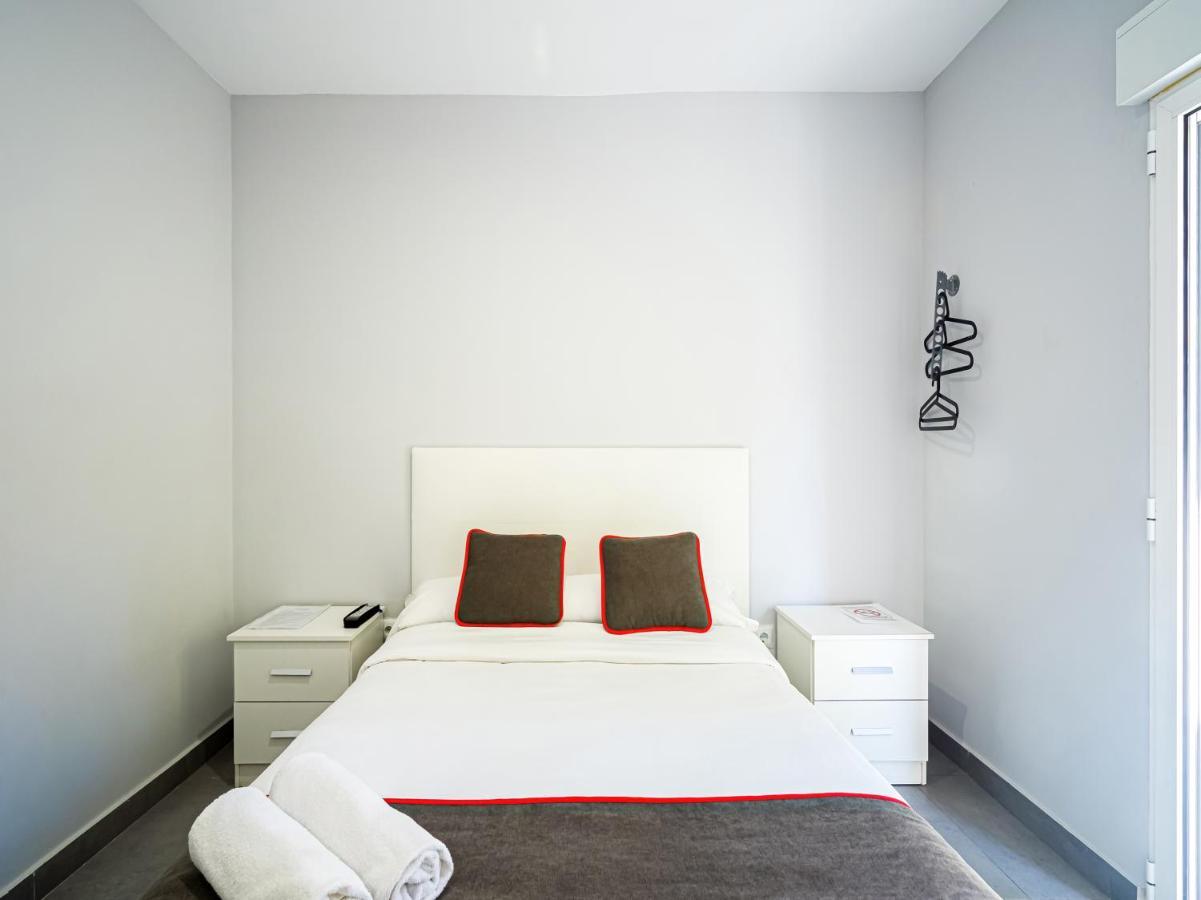 Hostal Jireh Alicante Exterior photo