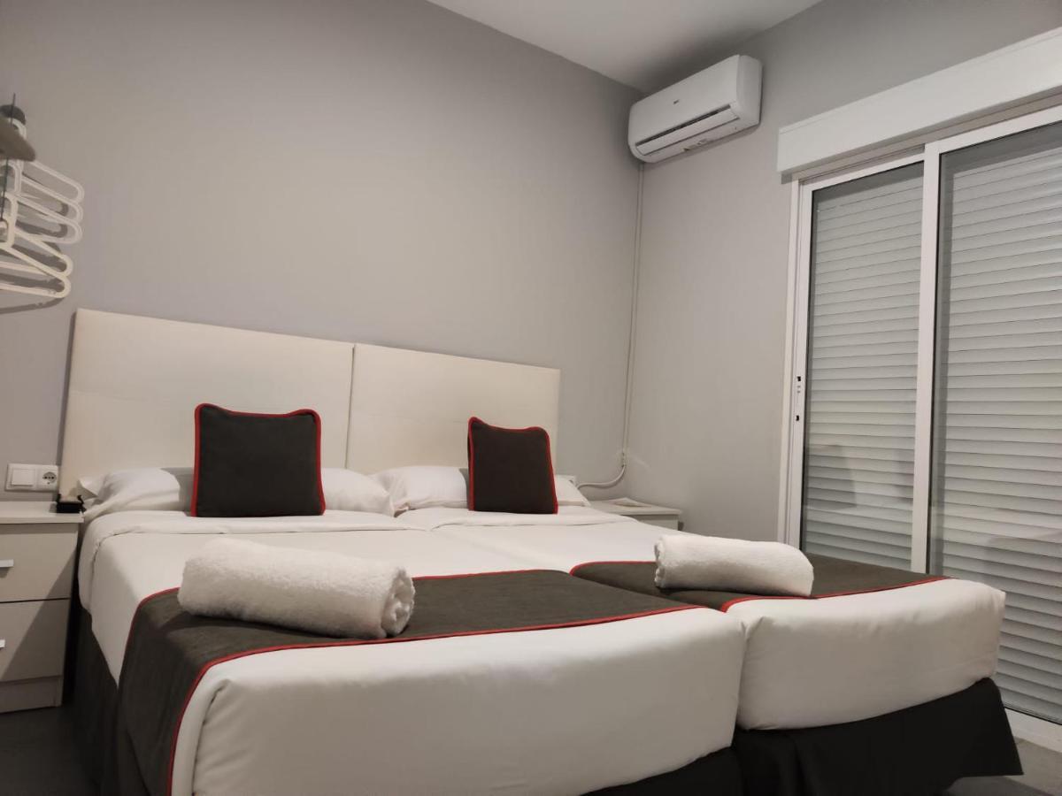 Hostal Jireh Alicante Exterior photo